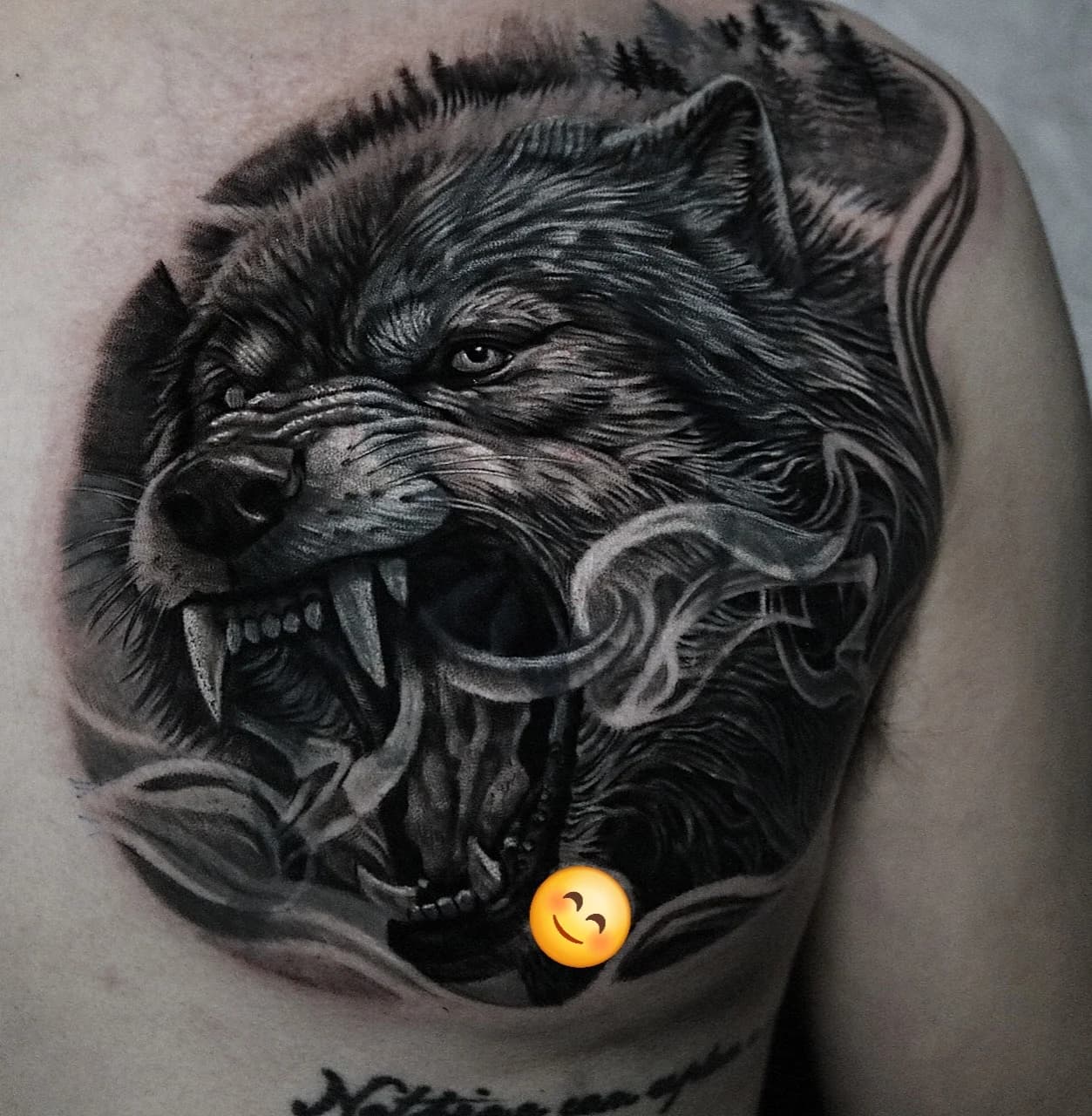 늑대 커버업타투