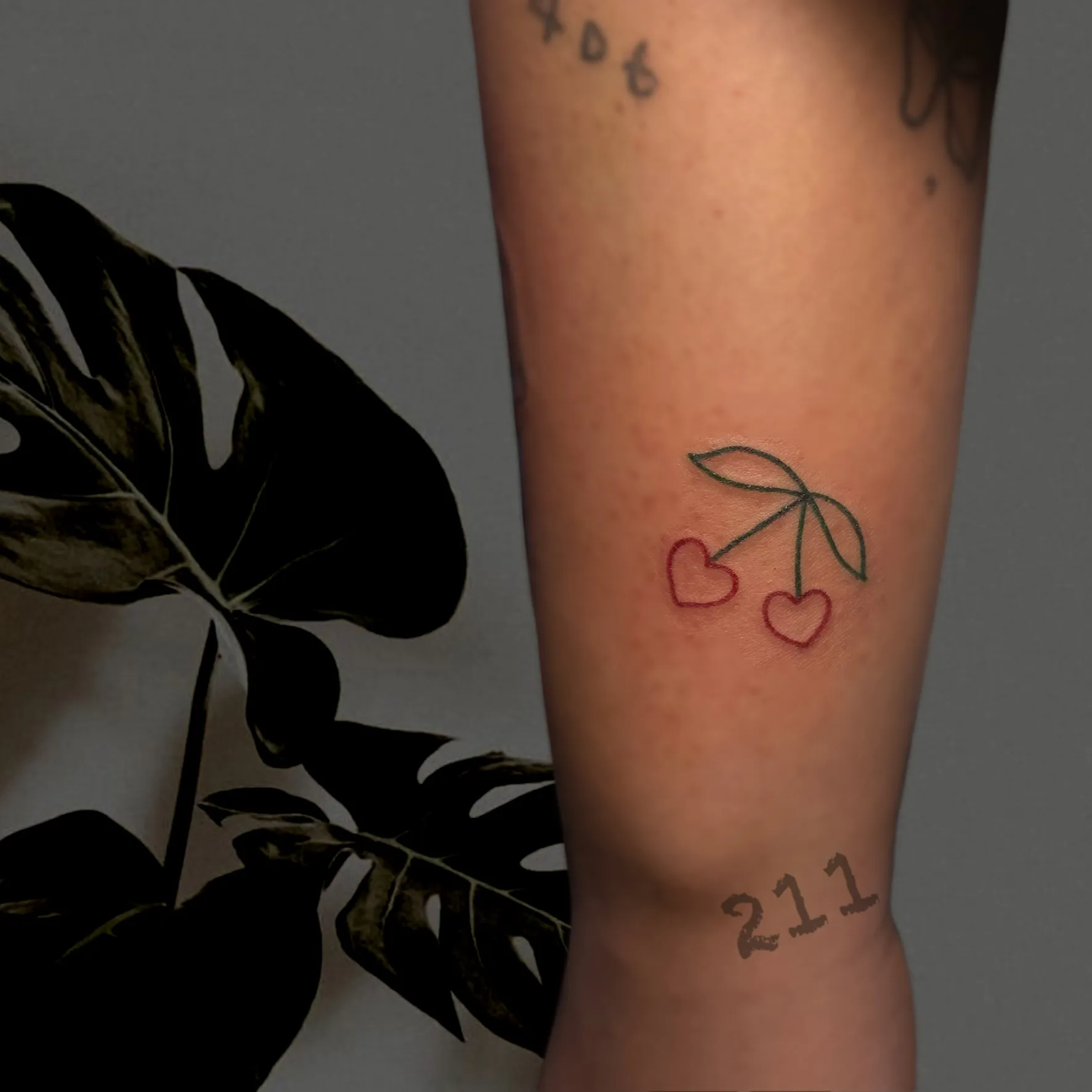 하트 앵두 타투 - 1