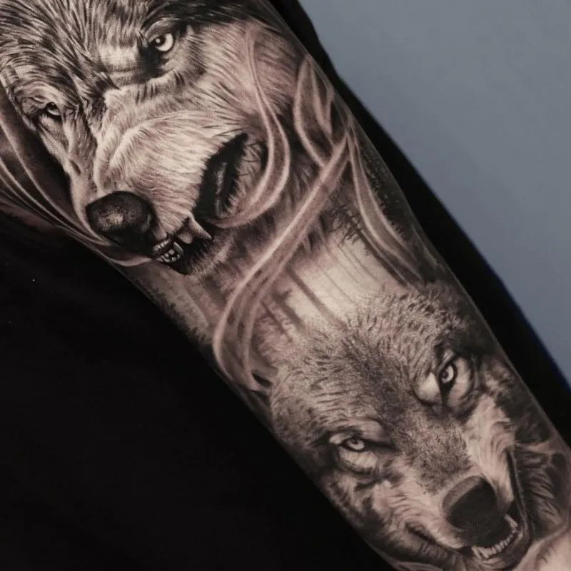 ⚡️늑대⚡️ - 1