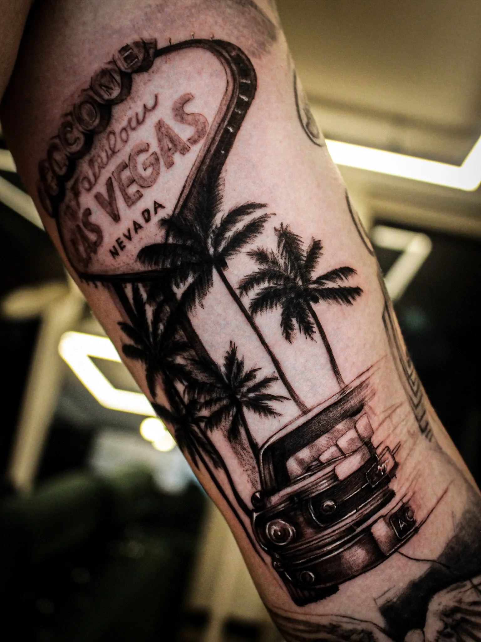 ์น์นด๋
ธ ์๋์ฐจ ๋ผ์ค๋ฒ ๊ฐ์ค