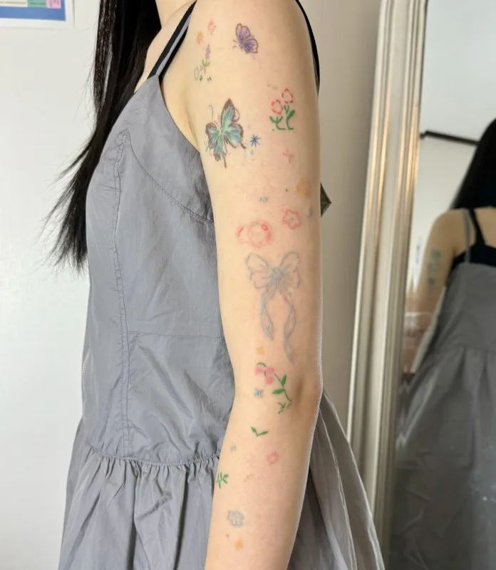 긴팔타투 꽃타투 반짝이타투 클로버타투