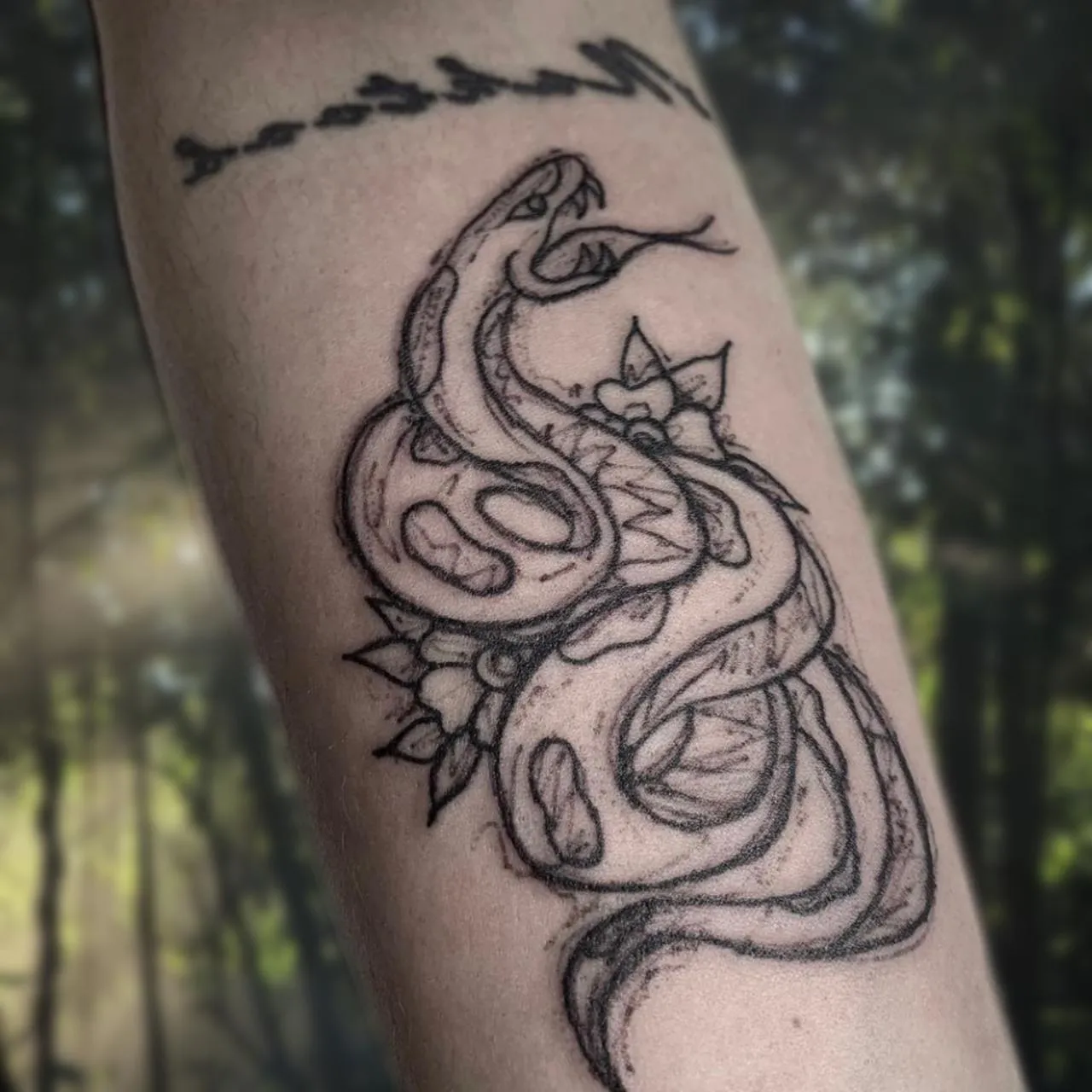 ์ฌ๋์ค์ฟจ ๋์์ธ์ ๋๋ก์ ๋ฑ - 1