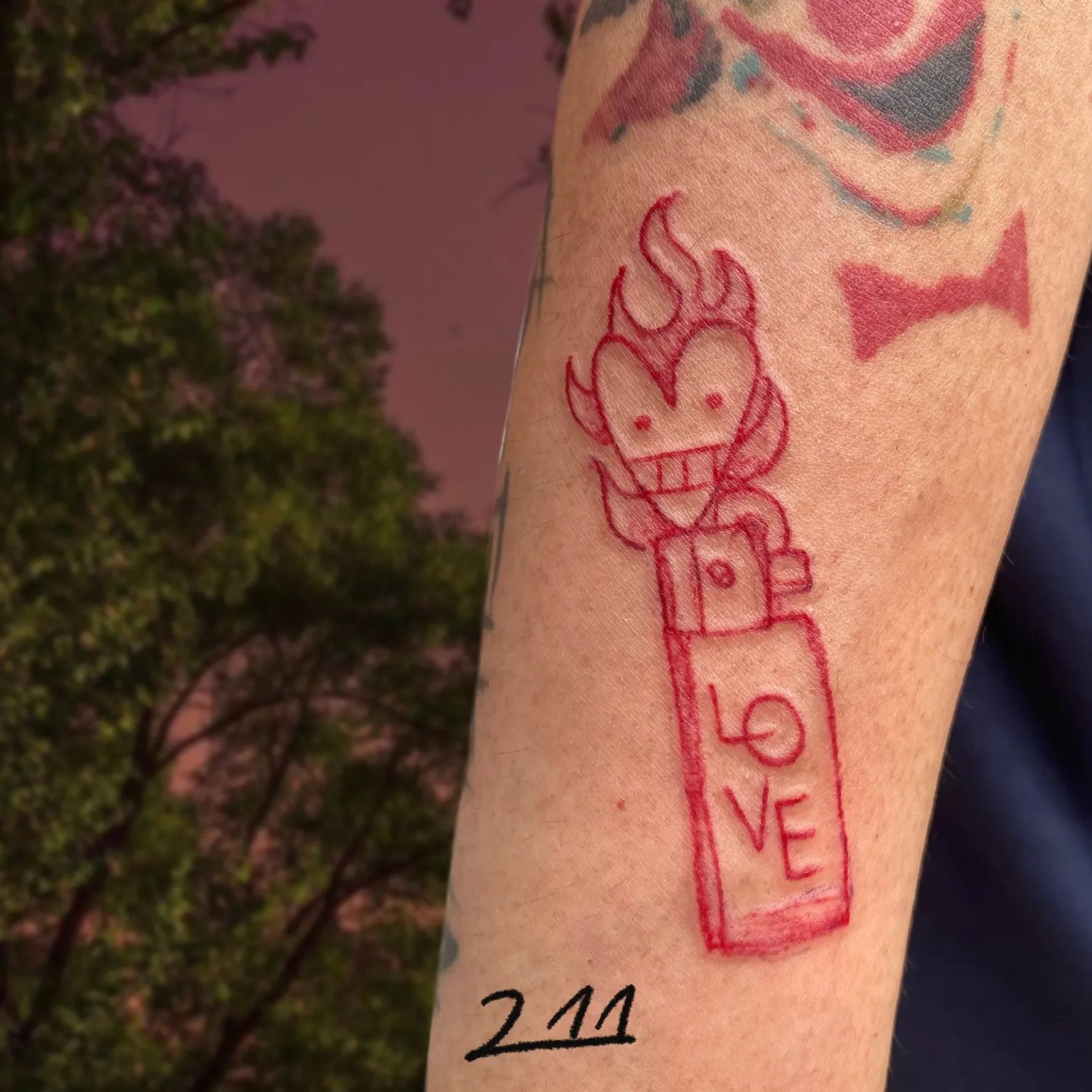 ํํธ ๋ผ์ดํฐ ๋ผ์ธ ํํฌ - 1