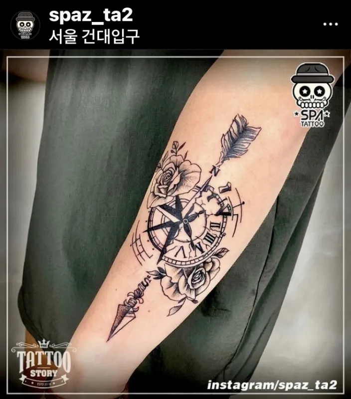 블랙워크 나침반 꽃 타투 - 1