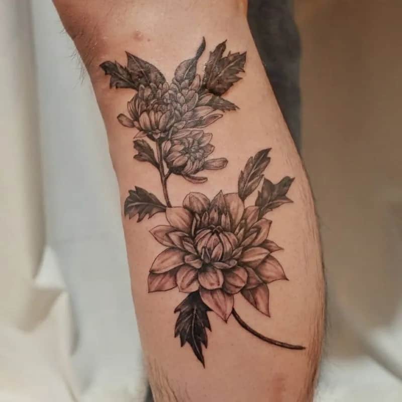 흉터커버업 블랙워크 종아리타투 tattooist_petal