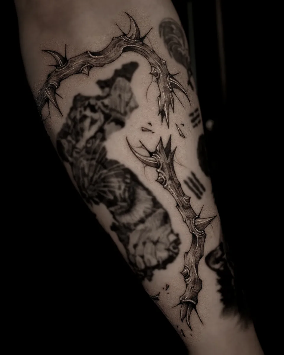 빈공간 가시 블랙워크 타투 - 1