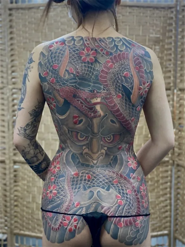 여성분 등판 한야