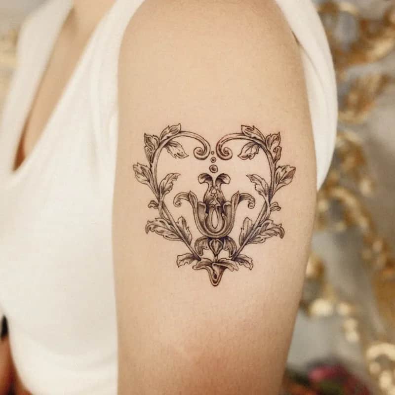앤틱하트 여자팔타투 tattooist_petal