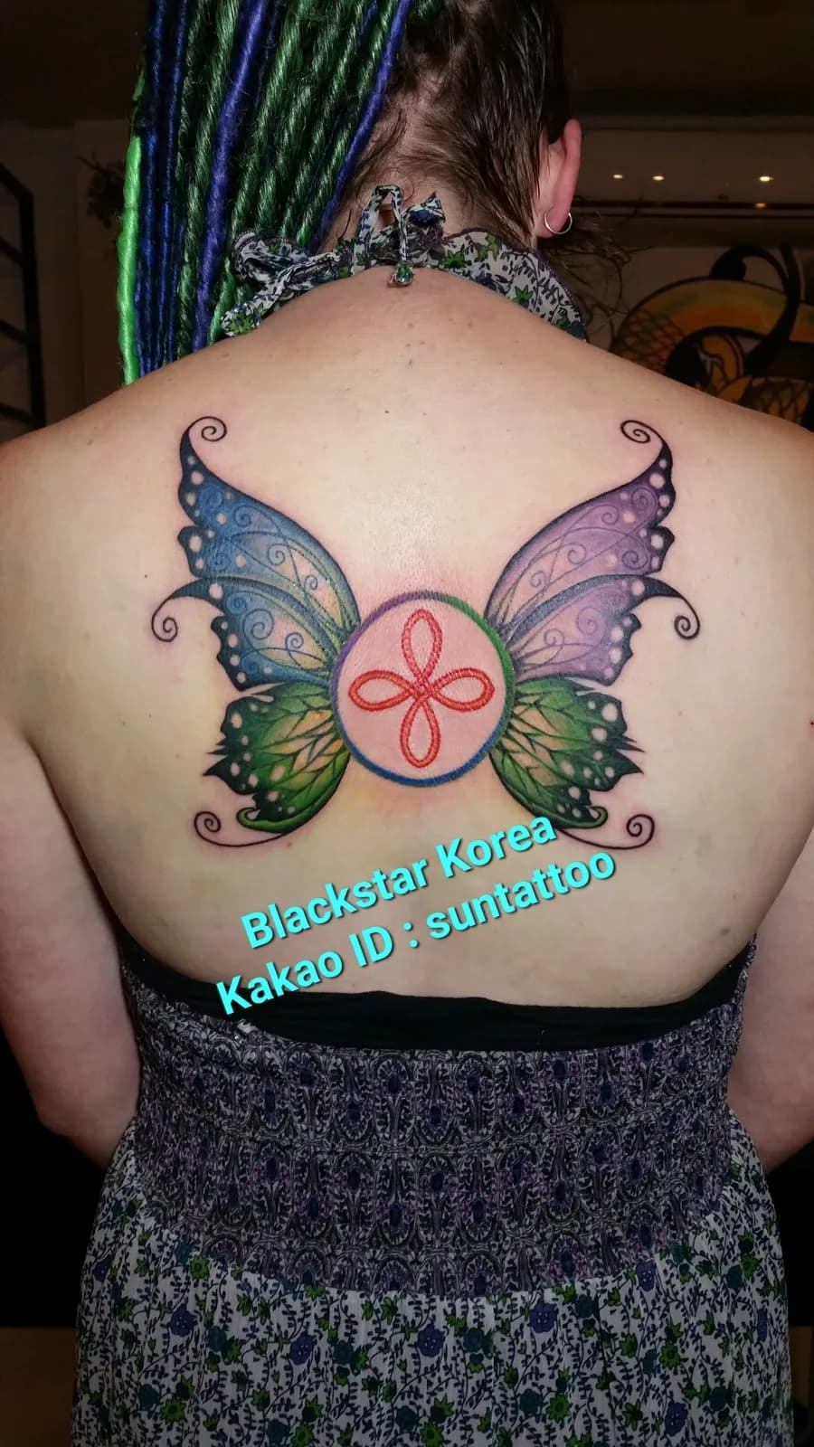 ๋ฑํ ์ปฌ๋ฌ ์์ ๋ ๊ฐ ํํฌ - 1