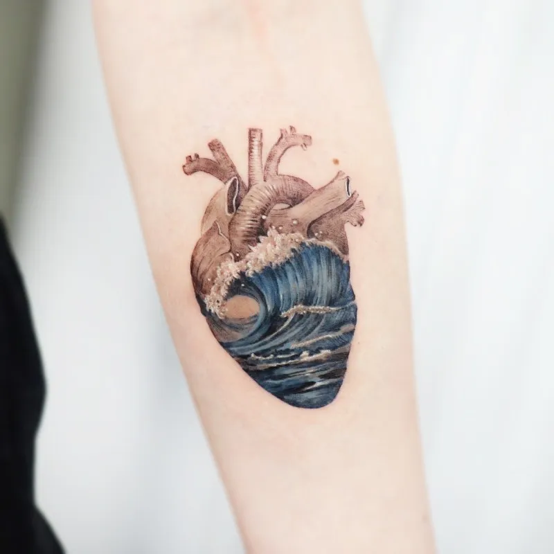 심장 파도 타투 - 1