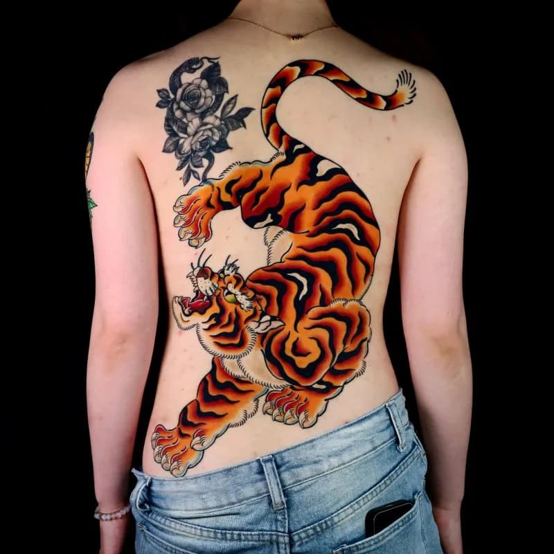 호랑이 누키보리 이레즈미