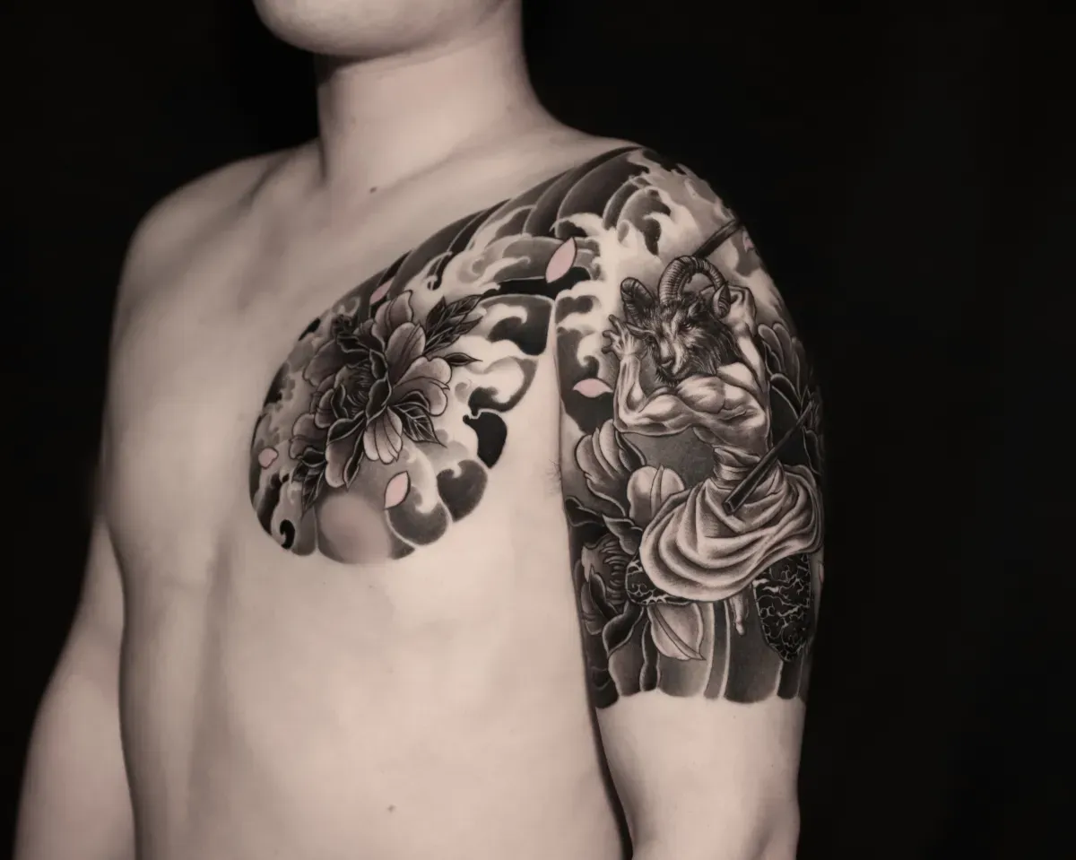 십이지신 양 가슴 반팔