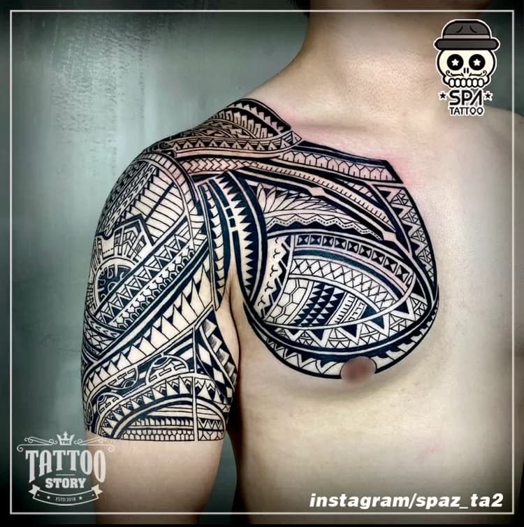 폴리네시안 가슴 반팔 타투 - 1