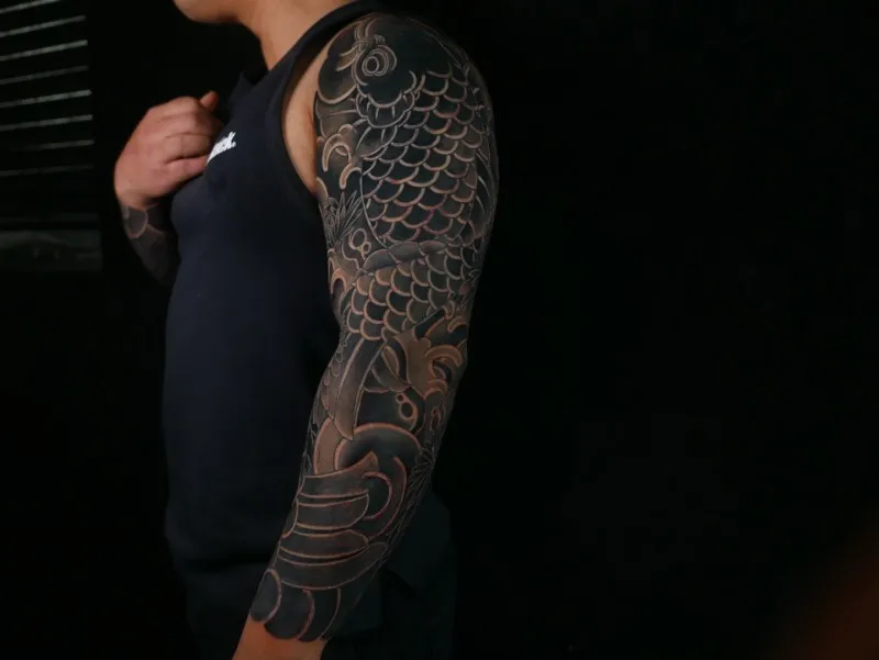 긴팔 커버업 타투 - 1