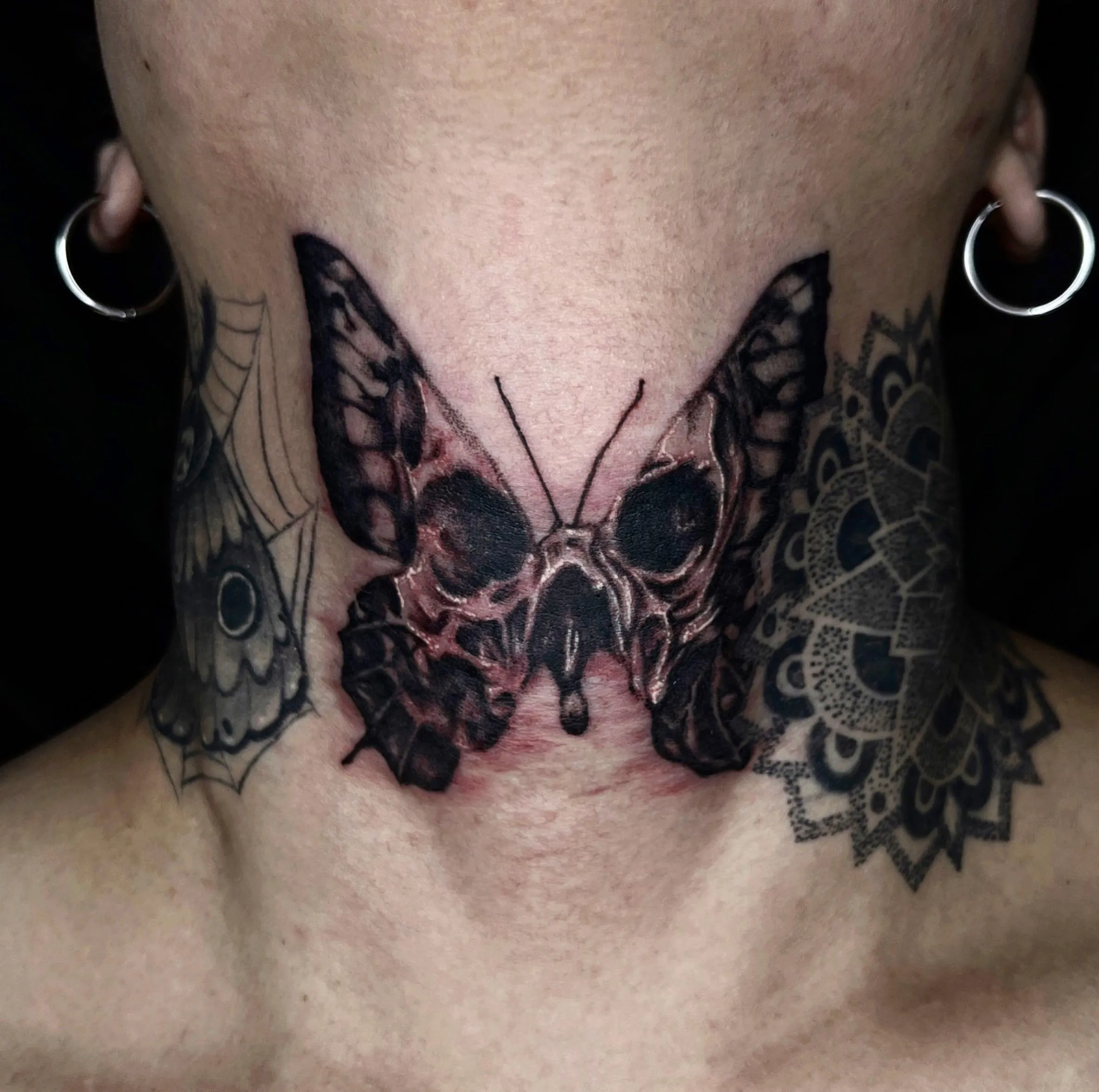 해골나비타투 - 1