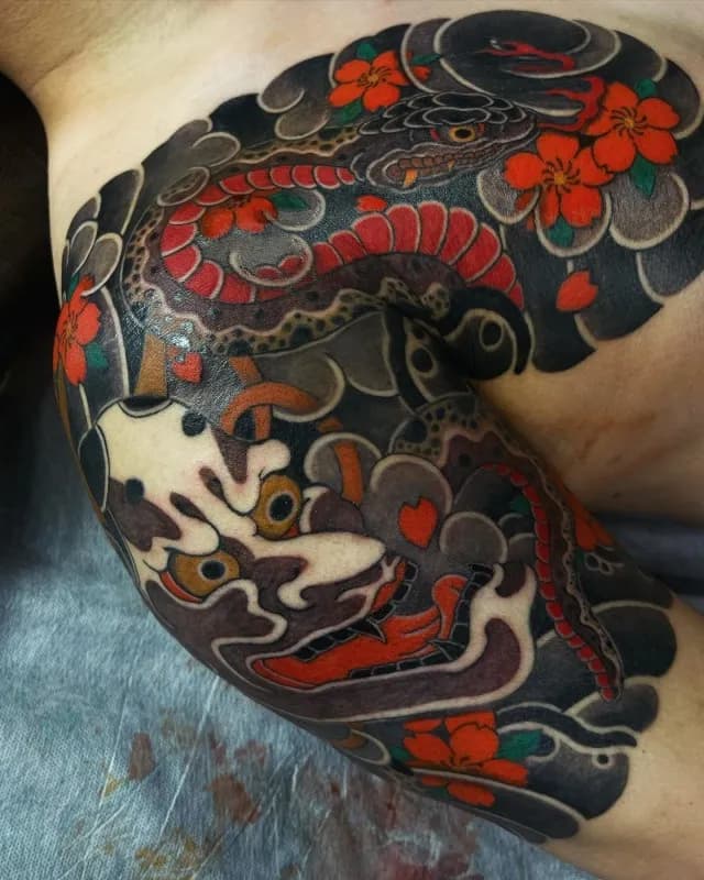 가슴반팔 한야 뱀