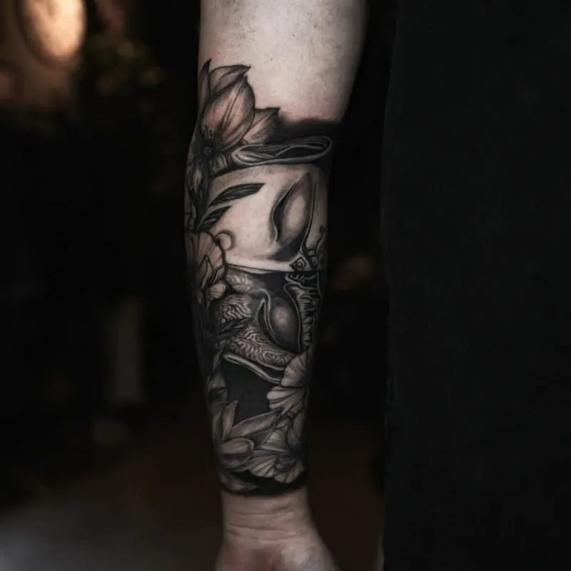 블랙앤그레이 뱀,탄생화타투 - 1