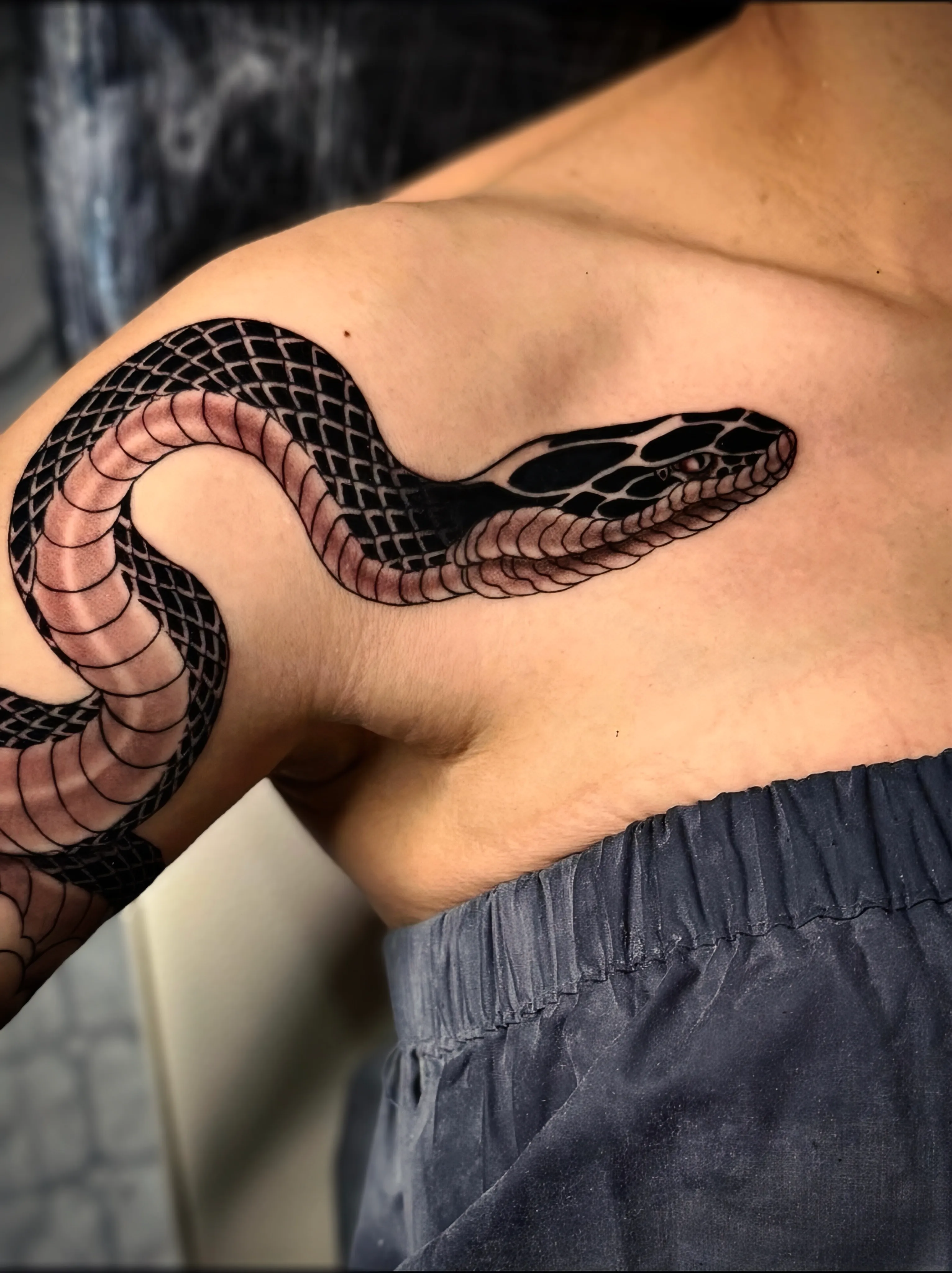 뱀 원포인트 (커버업) - 1