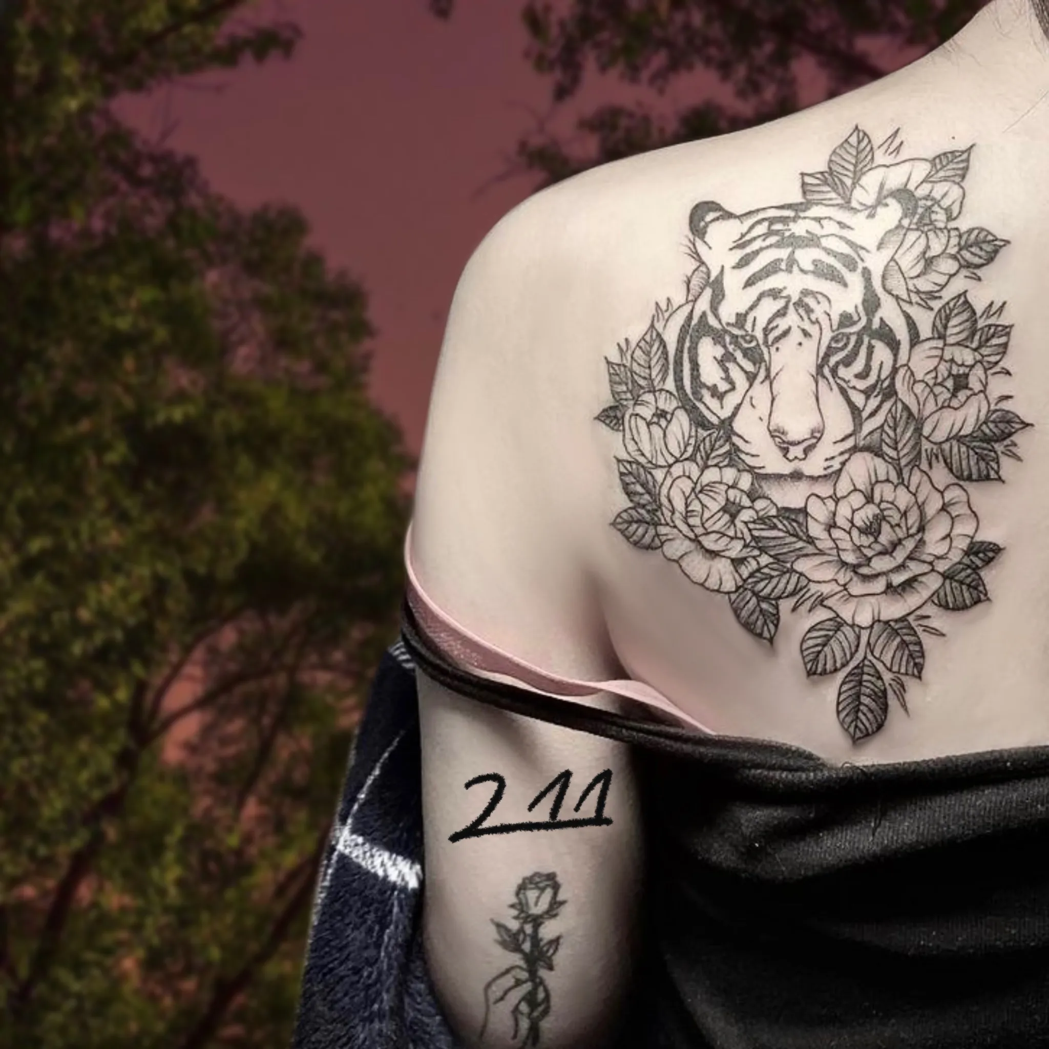 감성 호랑이 꽃 타투 - 1