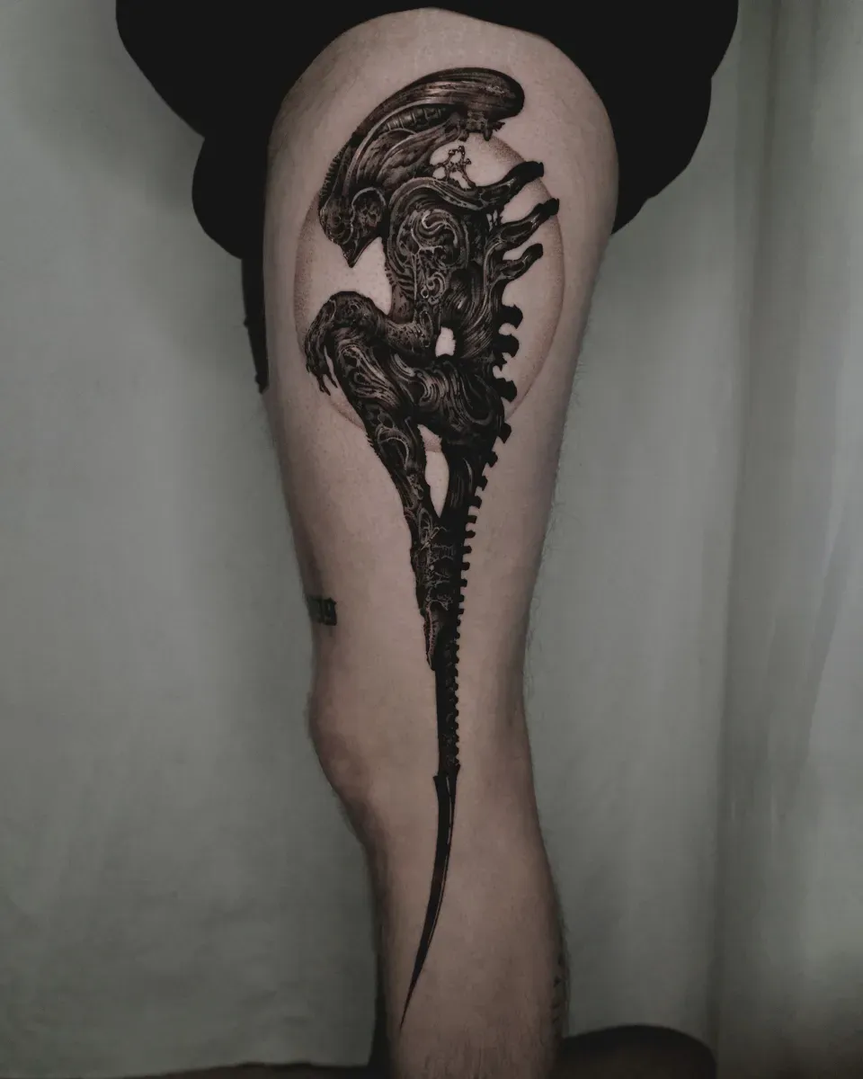 에일리언 영화 블랙워크 타투 - 1