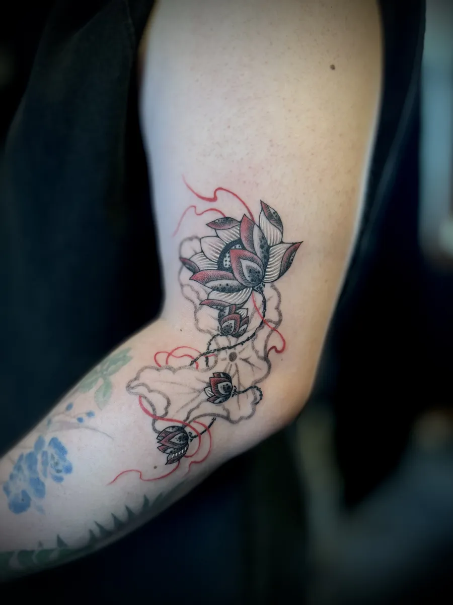 묘당타투 연꽃과 붉음 - 1