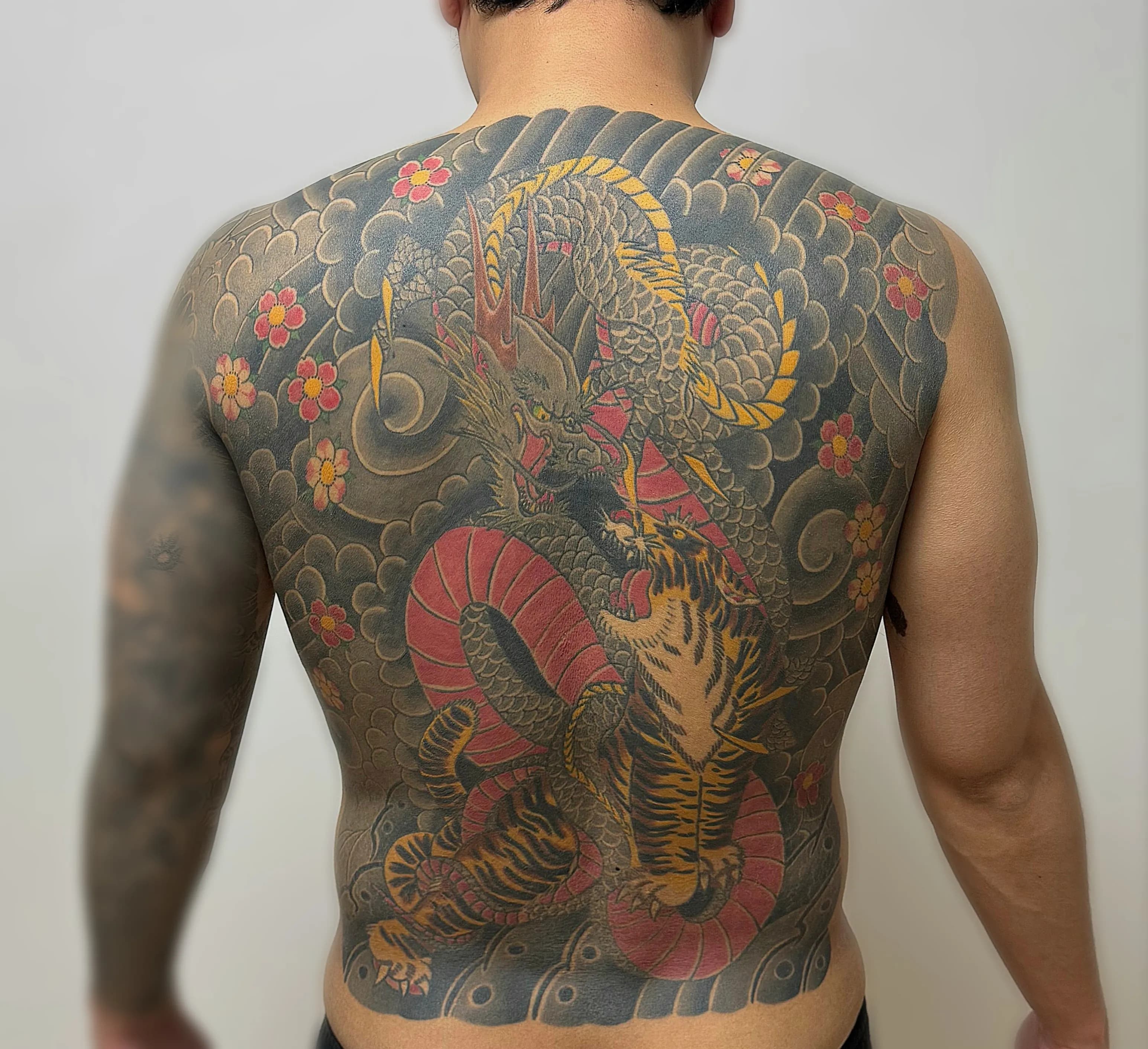 ์ฉํธ์๋ฐ ์ด๋ ์ฆ๋ฏธ๋ฑํํํฌ