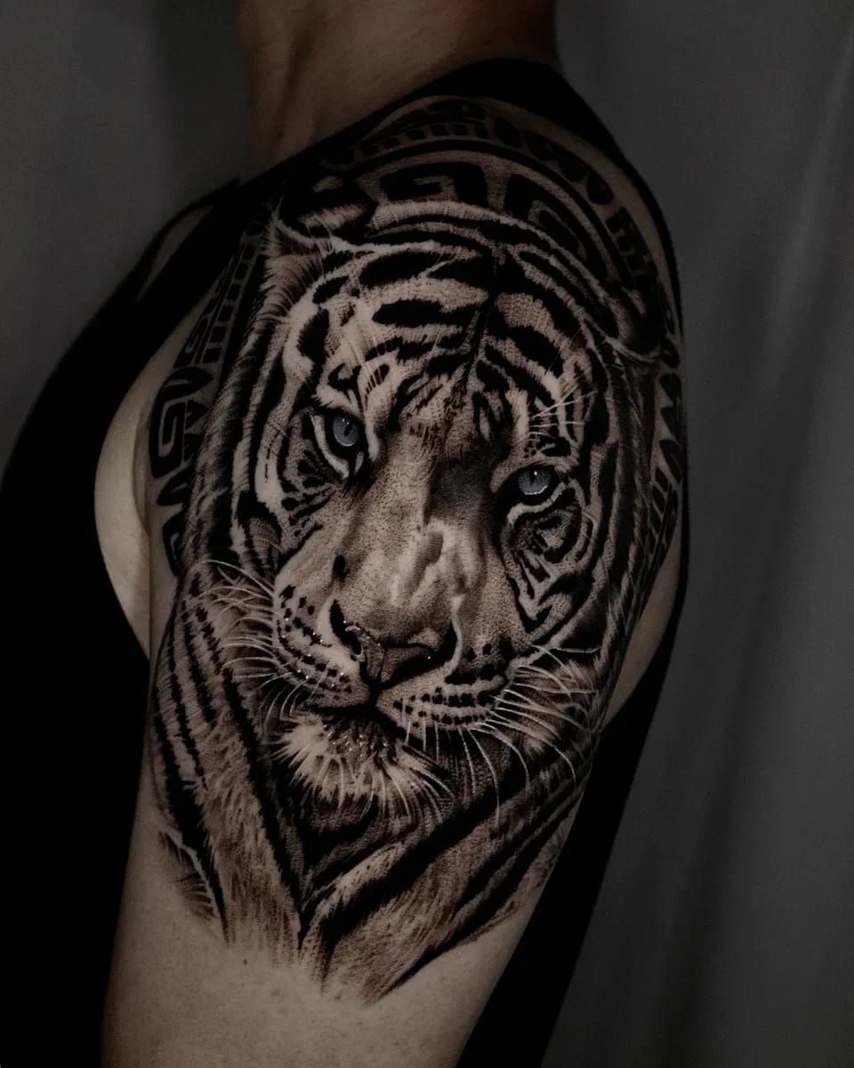 호랑이 폴리네시안 블랙워크 타투