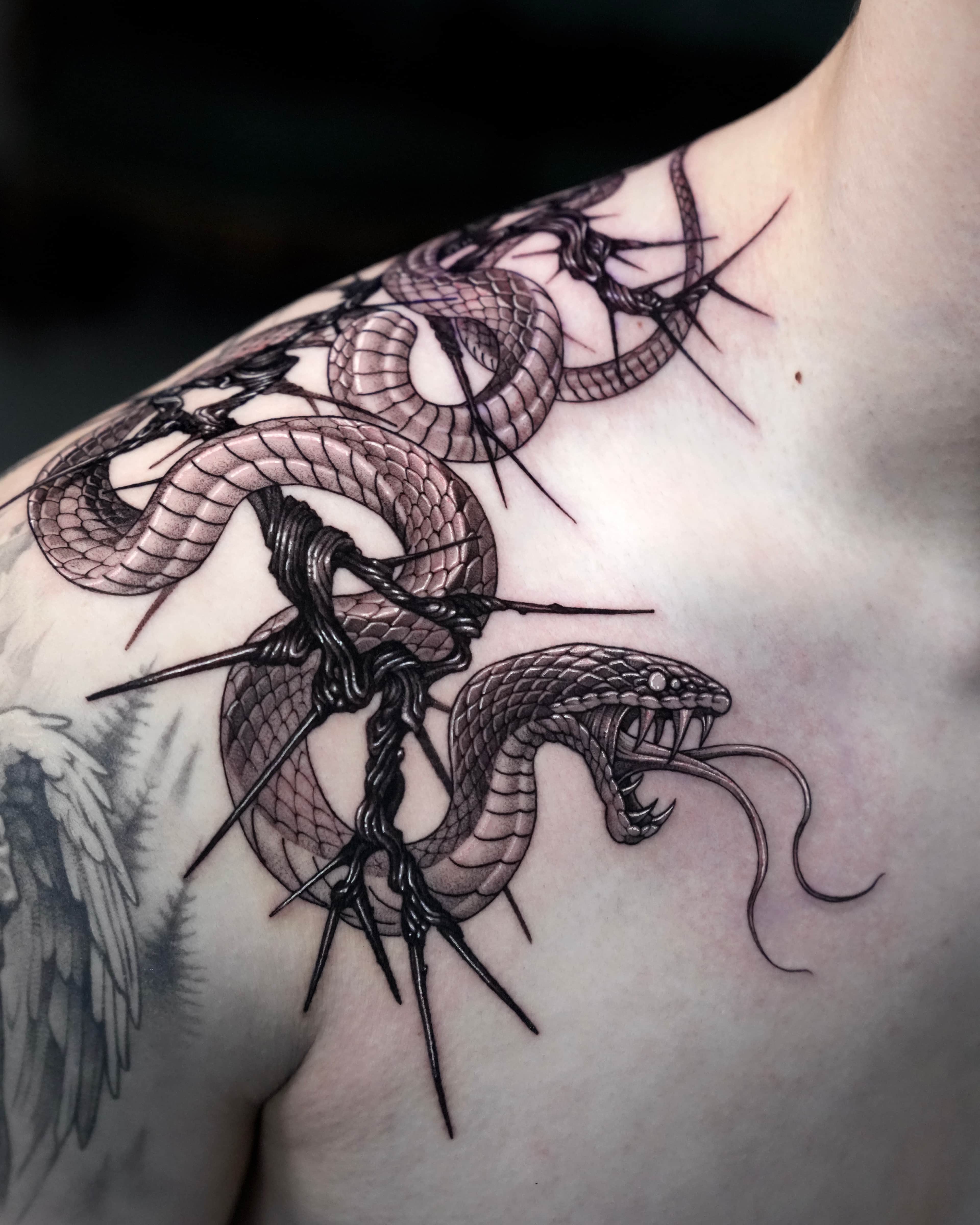 뱀 가시 타투🐍