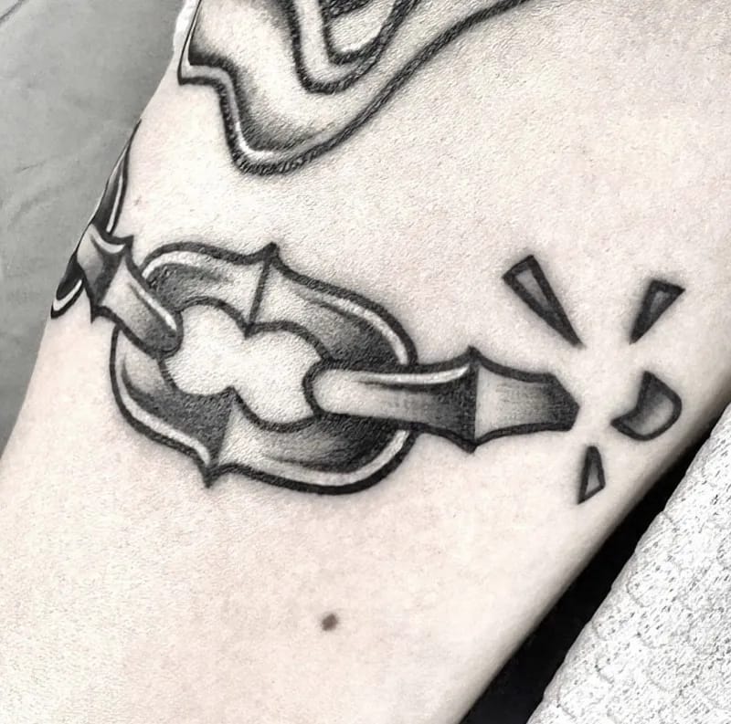 블랙스쿨 올드스쿨 사슬타투