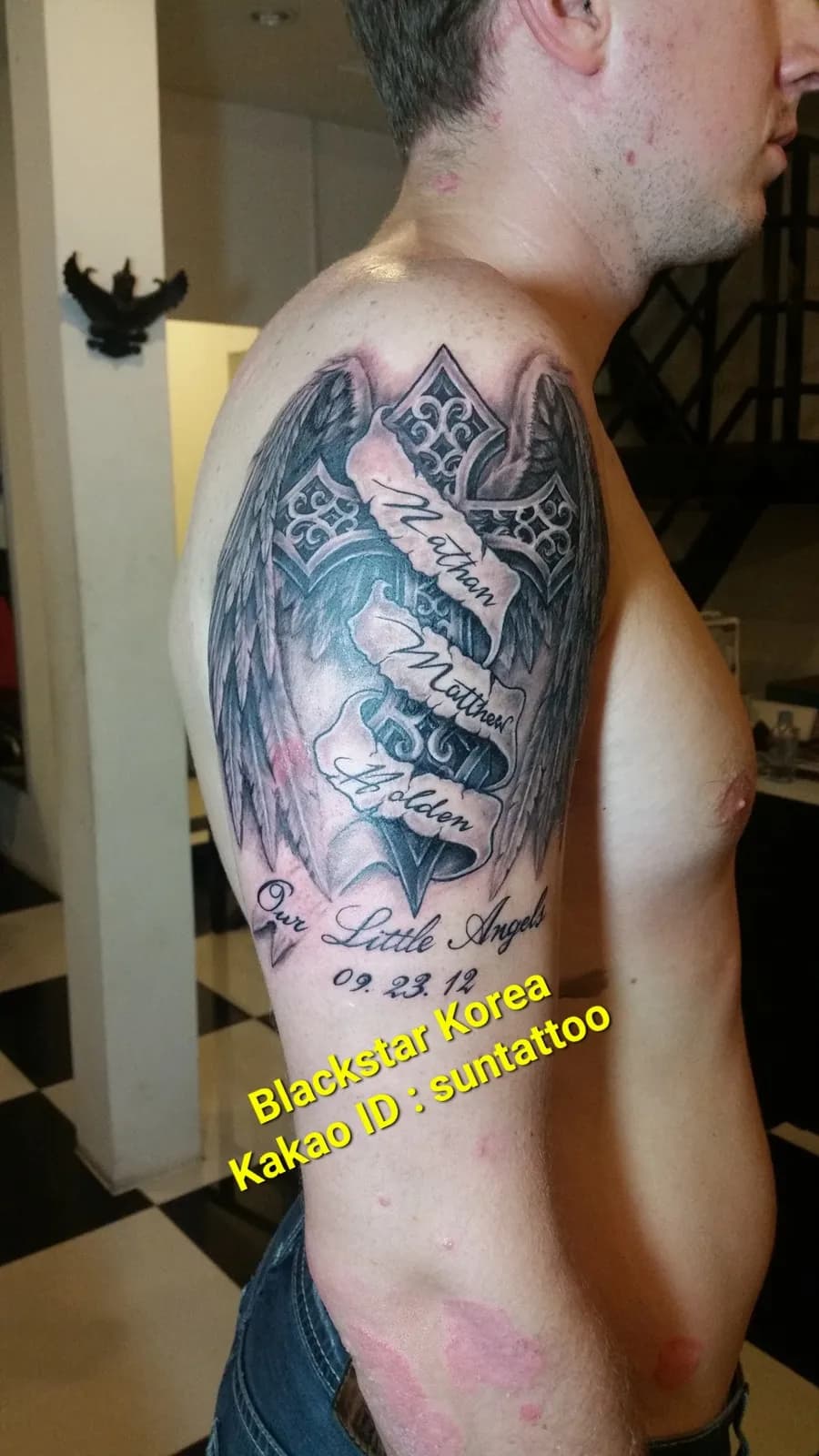 ์ด๊นจ ๋ธ๋์ค ๊ทธ๋ ์ด ์ฒ์ฌ ๋ ๊ฐ ํํฌ - 1