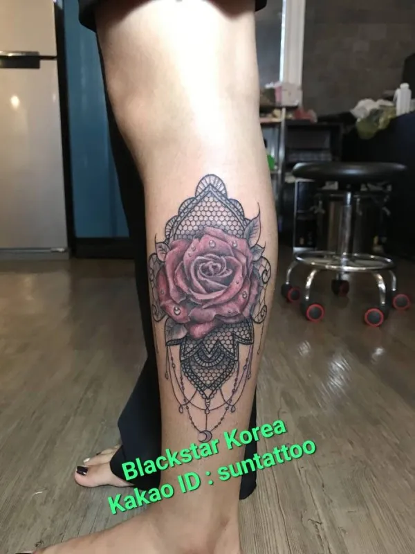 ์ข
์๋ฆฌ ์ฅ๋ฏธ์ ๋ ์ด์ค ํํฌ - 1