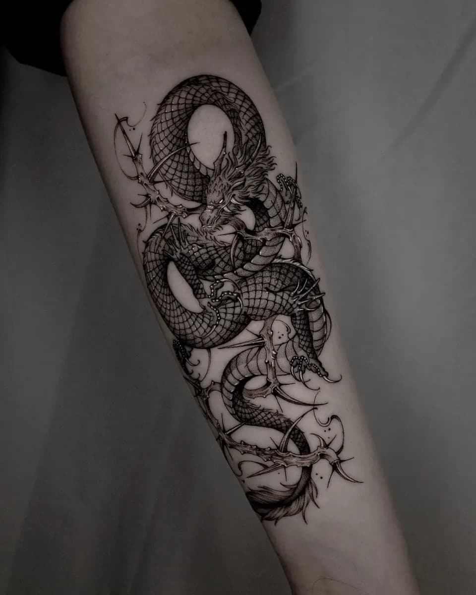 용 가시 블랙워크 타투 - 1