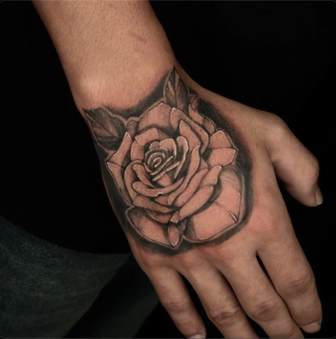 장미타투 서먄타투