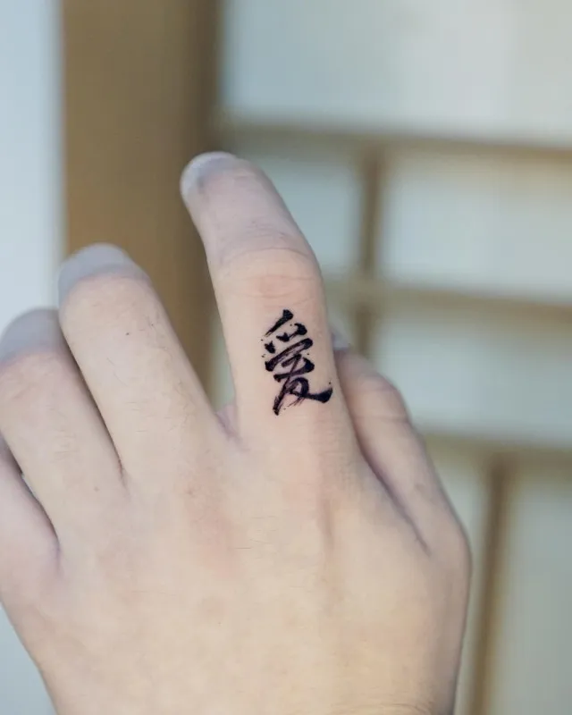 ์๊ฐ๋ฝ ์ฌ๋์ ํ์ํํฌ