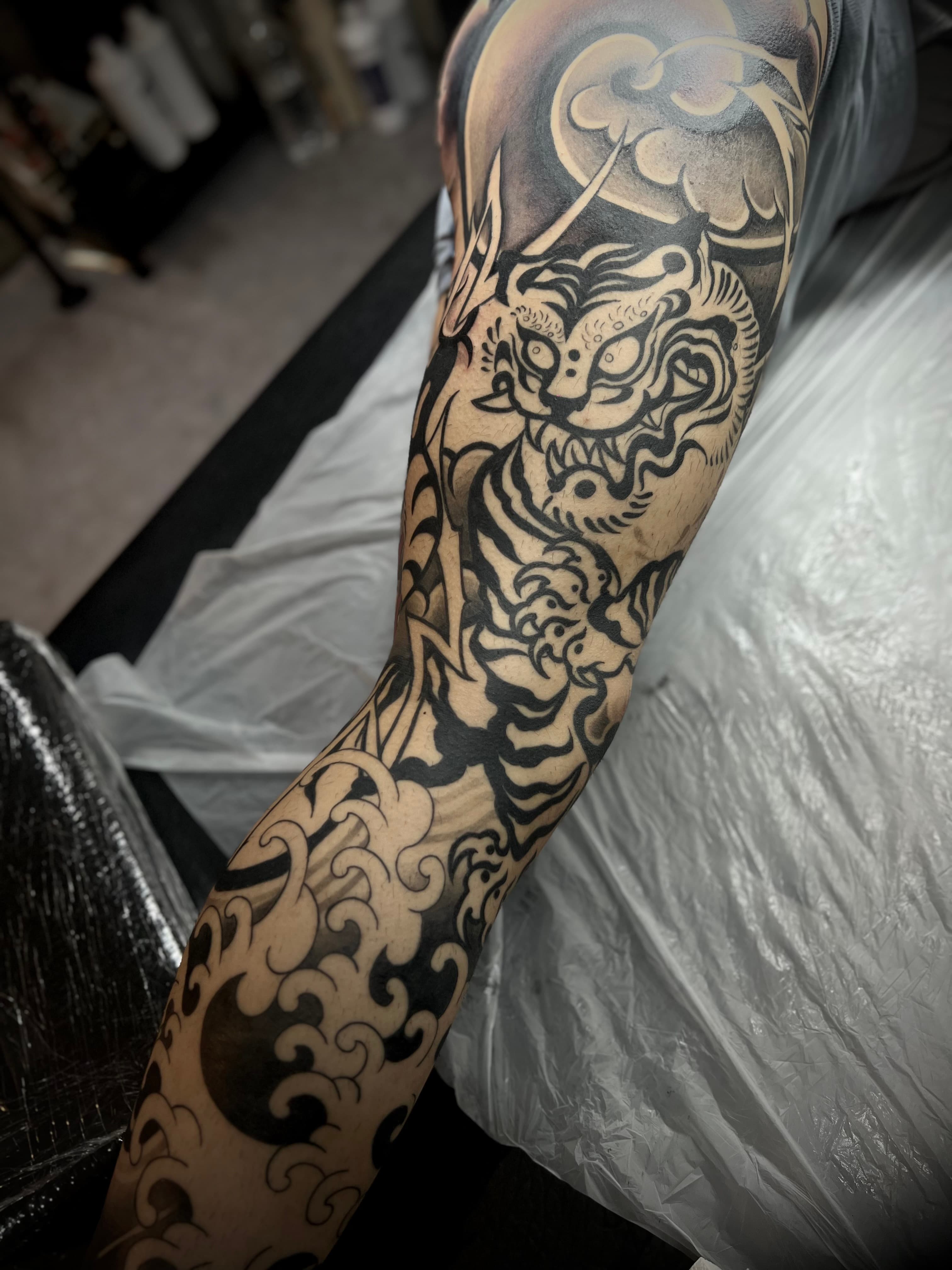 ํธ๋์ด ๊ธด๋ค๋ฆฌ ์งํ์ค - 1