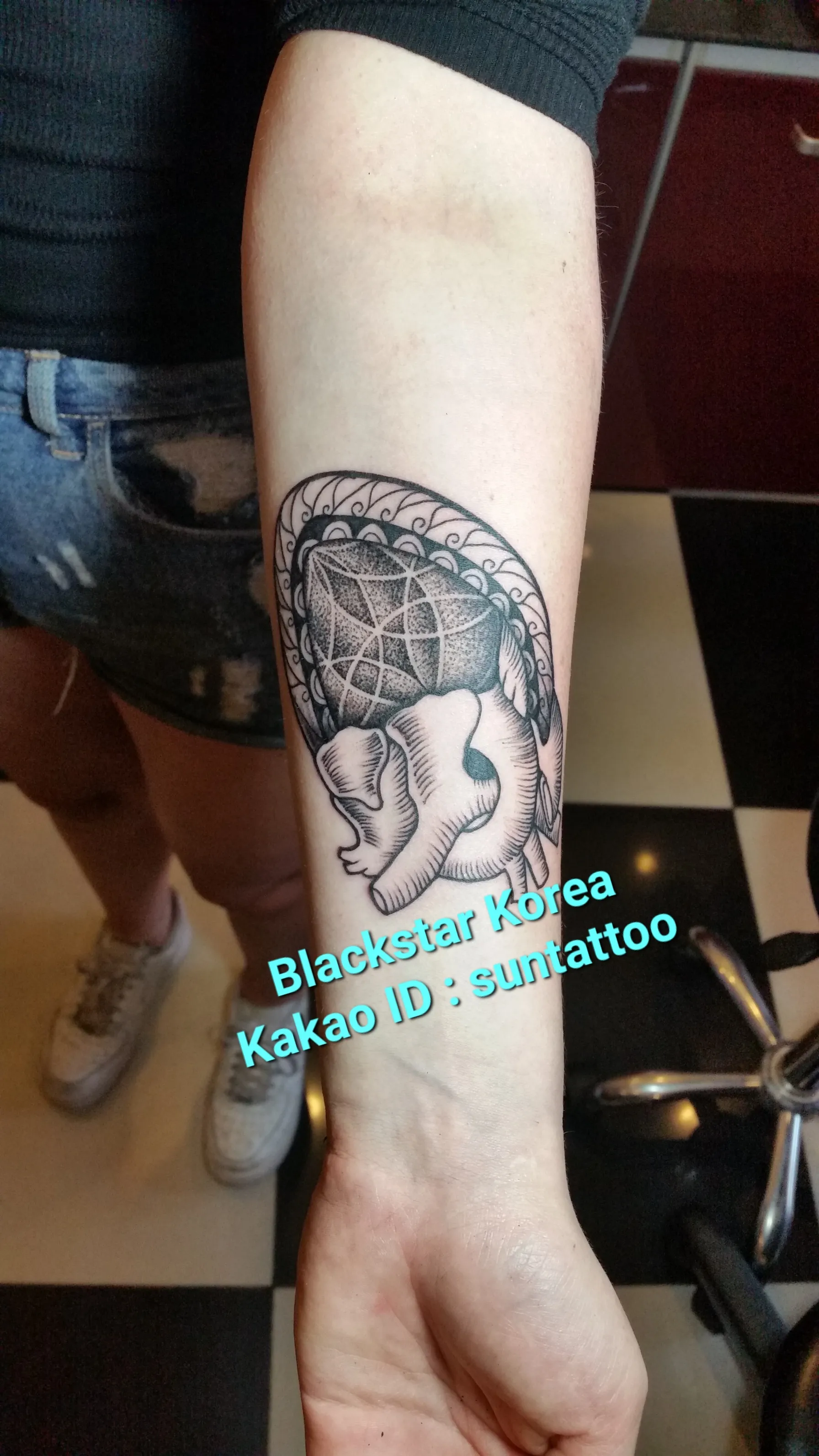 ํ ๋ธ๋์ํฌ ์ฌ์ฅ ํฐํฌ - 1