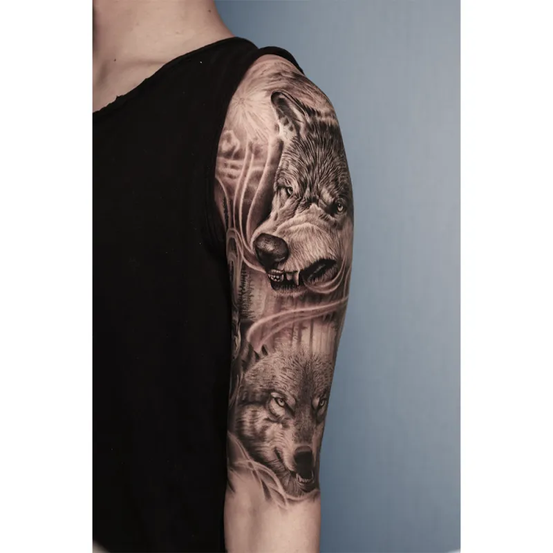 ⚡️늑대⚡️ - 1