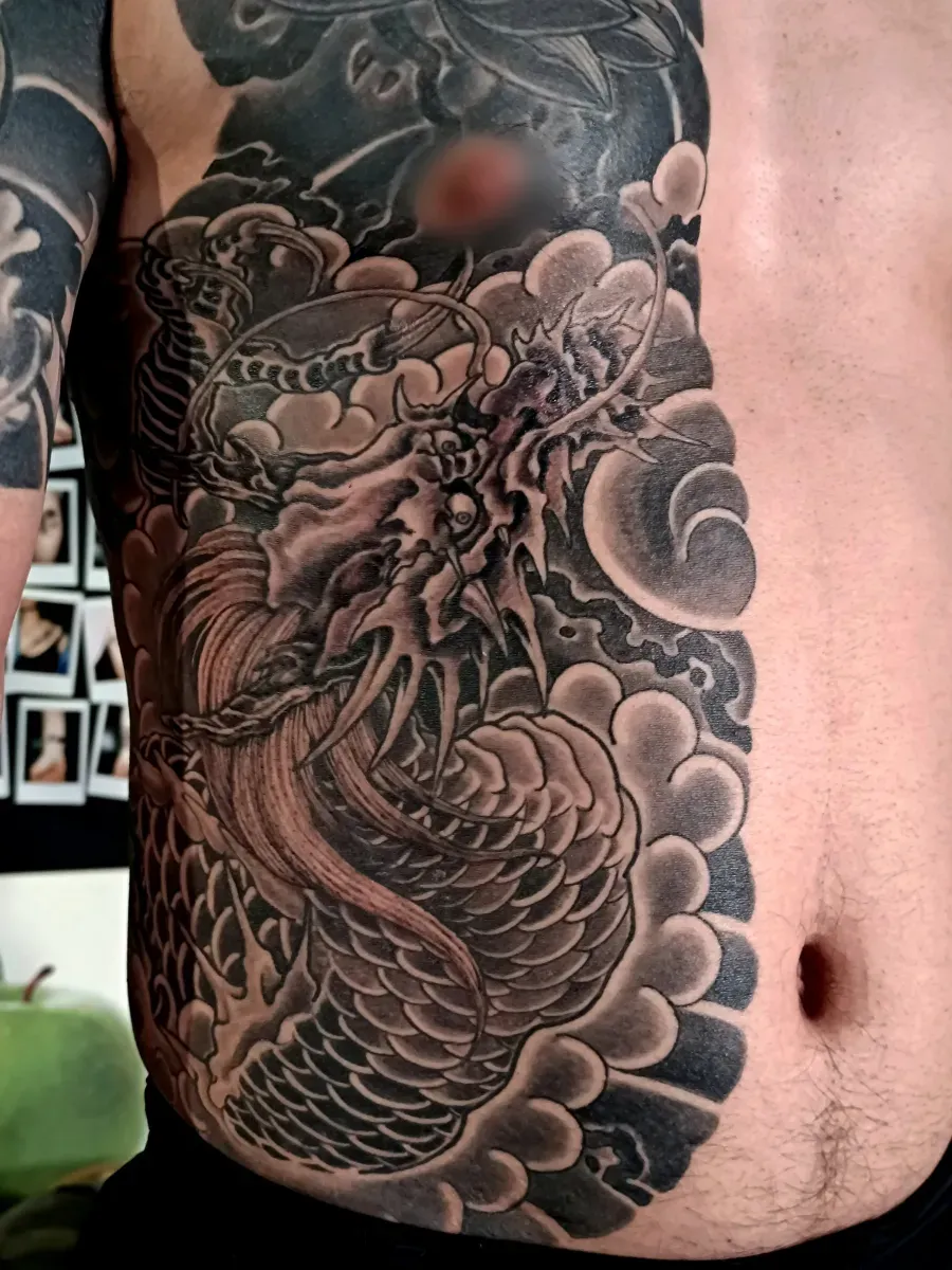 용+뱀+잉어+연꽃