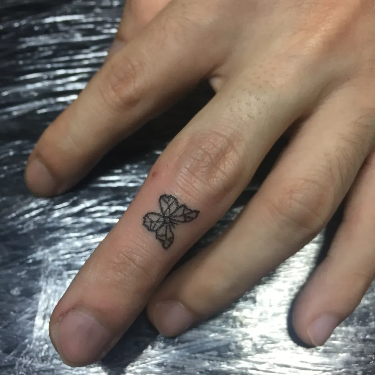 나비타투 기하학타투 라인타투 - 1