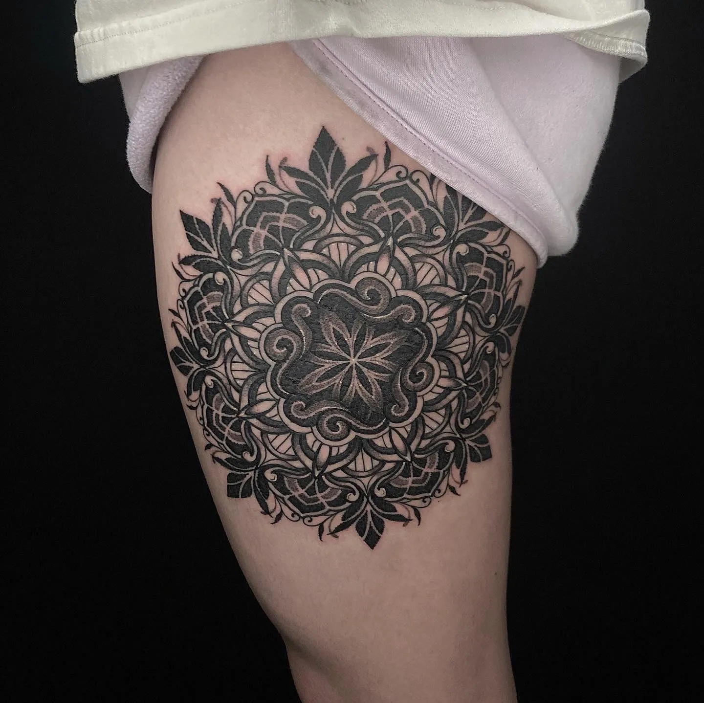 만다라 타투 울산타투